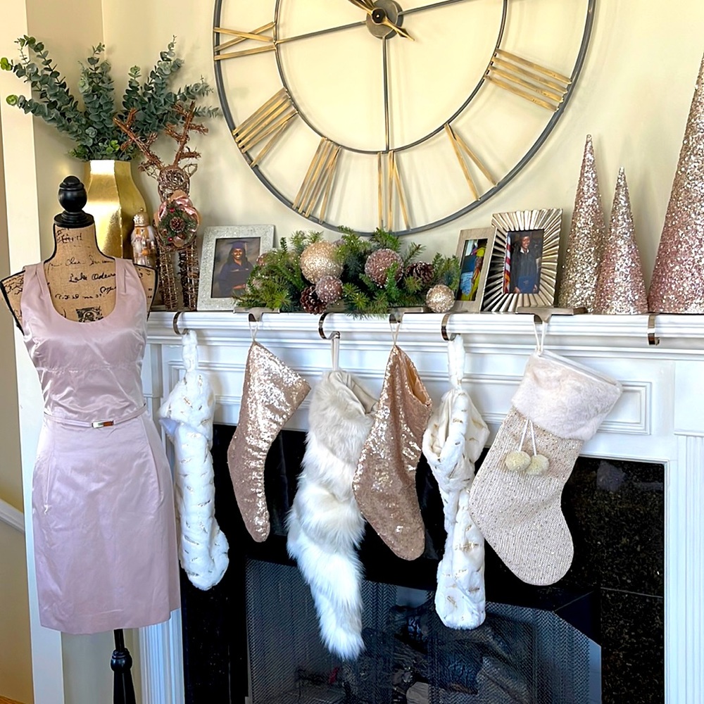 Hugo Boss Blush toned dress w/ sateen finish 💕